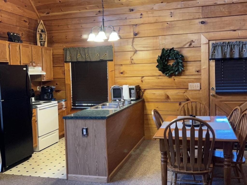 סביירוויל Story Brook: Beautiful True Log Cabin! Close To Dollywood, State Park, And More! מראה חיצוני תמונה